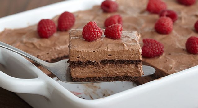 Σοκολατένιο γλυκό ψυγείου της στιγμής με μόνο 5 υλικά