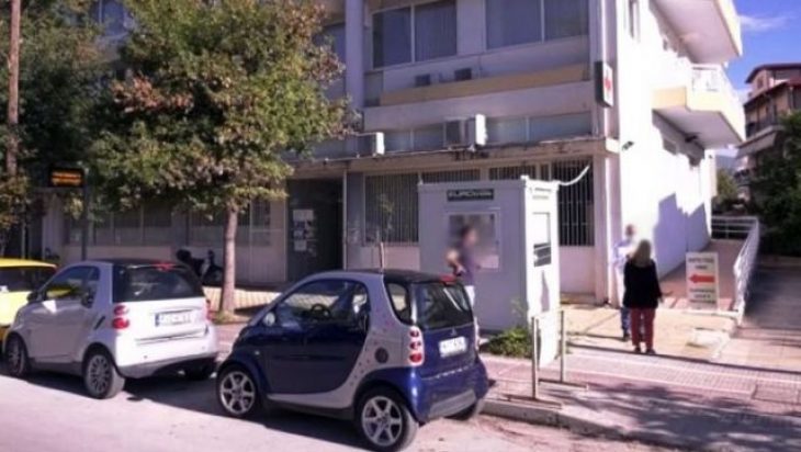 Λαμία γιατρός: Τους απέτρεπε από το να κάνουν το εμβόλιο