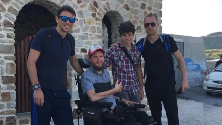 Άγιο Όρος: Ποδοσφαιριστής που έμεινε ανάπηρος , βαφτίστηκε Ορθόδοξος
