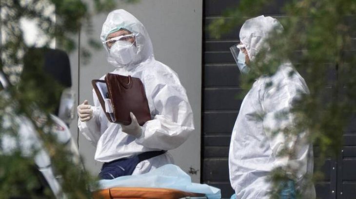 Μετάλλαξη Δέλτα: Αυτά είναι τα 3 συμπτώματά της