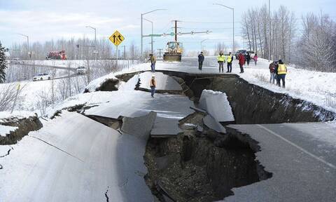 Σεισμός «γίγαντας» στην Αλάσκα: 8,2 ρίχτερ και μεγάλοι φόβοι για τσουνάμι