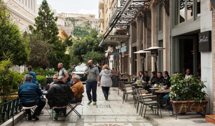 Επιχειρηματίες εστίασης: «Δεν θα λειτουργήσω ρατσιστομάγαζο! Να πάρουν πίσω τα μέτρα»