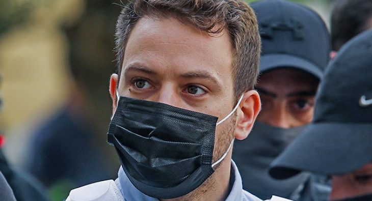 Μπάμπης Αναγνωστόπουλος: Τα αλλάζει όλα μέσα από τη φυλακή αλλά δεν πείθει κανέναν