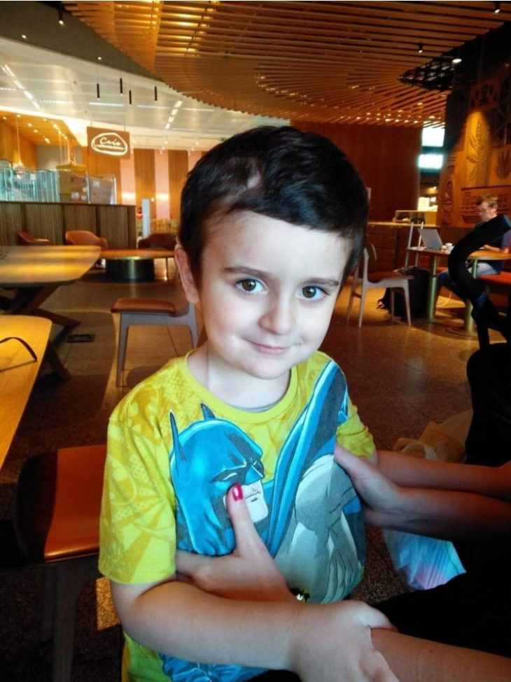 5χρονος Άγγελος: Κερδίζει τη μάχη με τον καρκίνο

