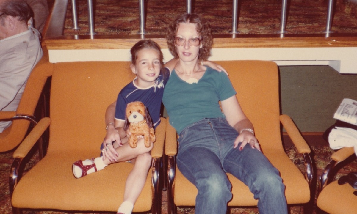 Εξομολόγηση αναγνώστριας: Όταν αποχαιρέτησα τη μαμά μου ήμουν 10 χρονών