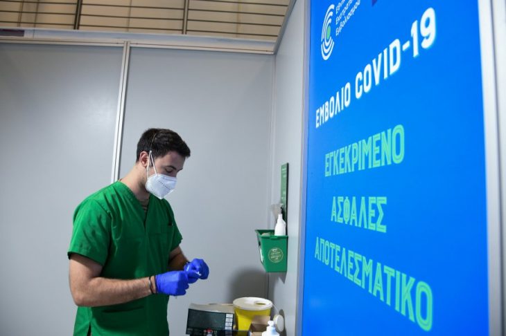 Ανεμβολίαστοι: Η πρώτη απόλυση είναι γεγονός