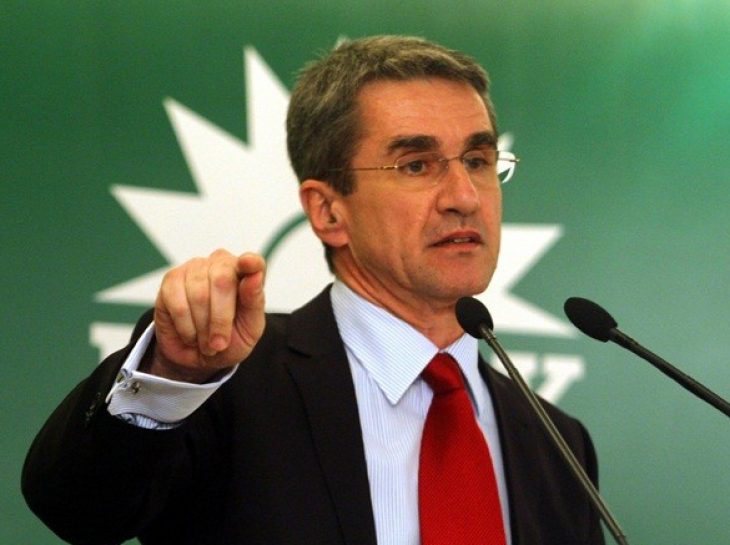 Ανδρέας Λοβέρδος: «Θα κάνω το ΠΑΣΟΚ κυβέρνηση της χώρας αν εκλεγώ αρχηγός»
