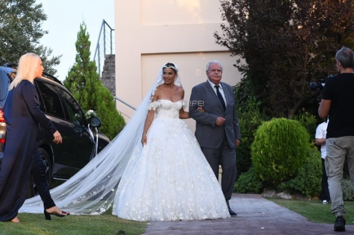 Ελένη Χατζίδου: Παντρεύτηκε τον Ετεοκλή Παύλου και βάφτισαν την κόρη τους
