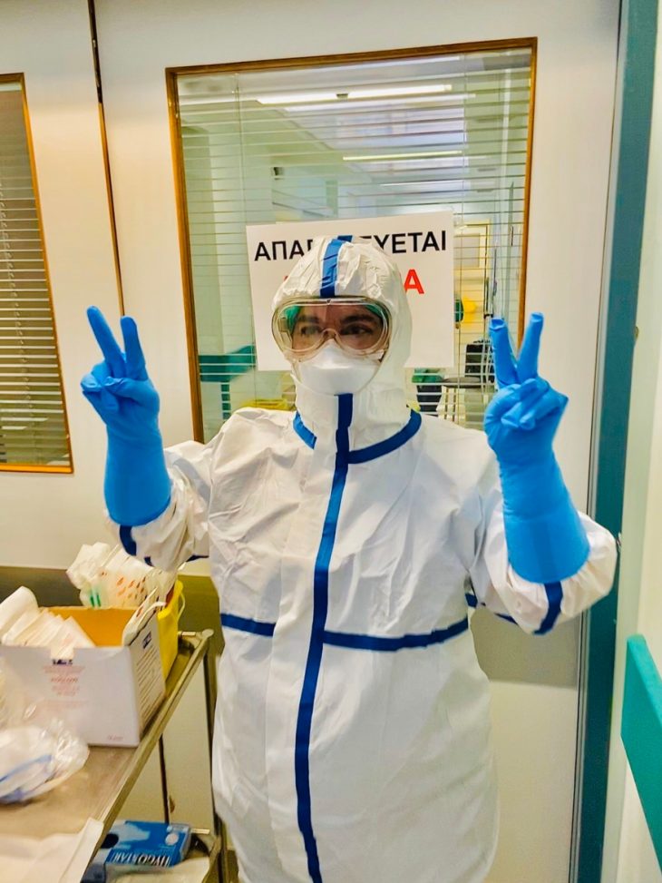 Σοφία Καλανταρίδου: H γιατρός που ξεγεννά εγκύους με κορωνοϊό