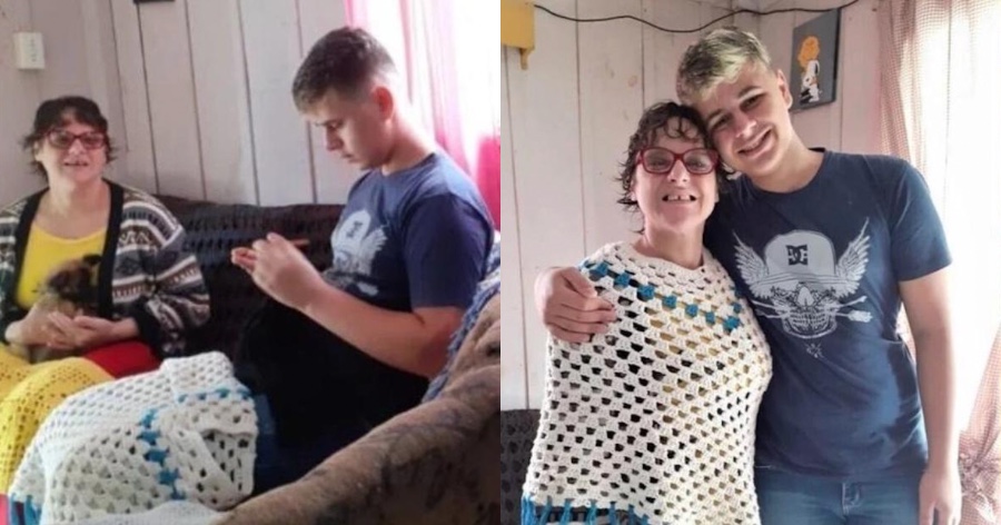 Αληθινή ιστορία: 15χρονος πλέκει υφαντά με βελονάκι για να βοηθήσει την ανάπηρη μητέρα του και να φέρει χρήματα στο σπίτι