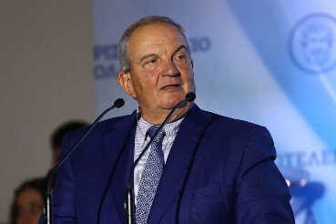 Πολιτικός σεισμός στη ΝΔ: Η μεγάλη κίνηση του Κώστα Καραμανλή – Τι συμβαίνει με τον Κυριάκο Μητσοτάκη