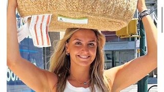 Σοφία Μητσοτάκη: Που εργάζεται και τι κάνει στην ζωή της η κόρη του πρωθυπουργού – Σπάνιες φωτογραφίες