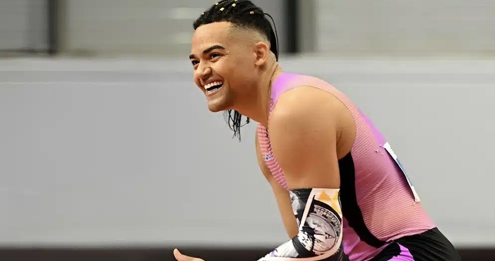 ΘΡΙΑΜΒΟΣ ΓΙΑ ΤΟΝ ΕΜΜΑΝΟΥΗΛ ΚΑΡΑΛΗ