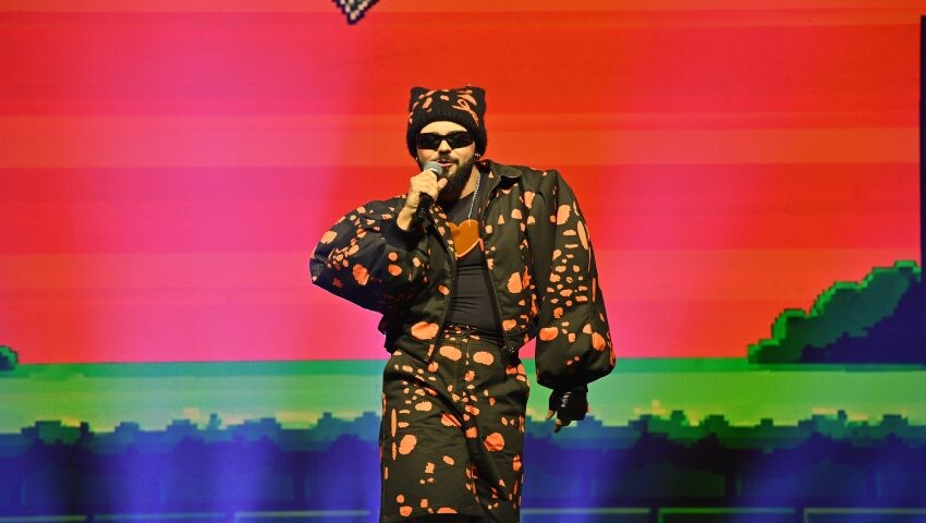 Escargot, cuban links, fracaso: Τι σημαίνουν οι «άγνωστες» λέξεις στο «Ferto» του Akyla