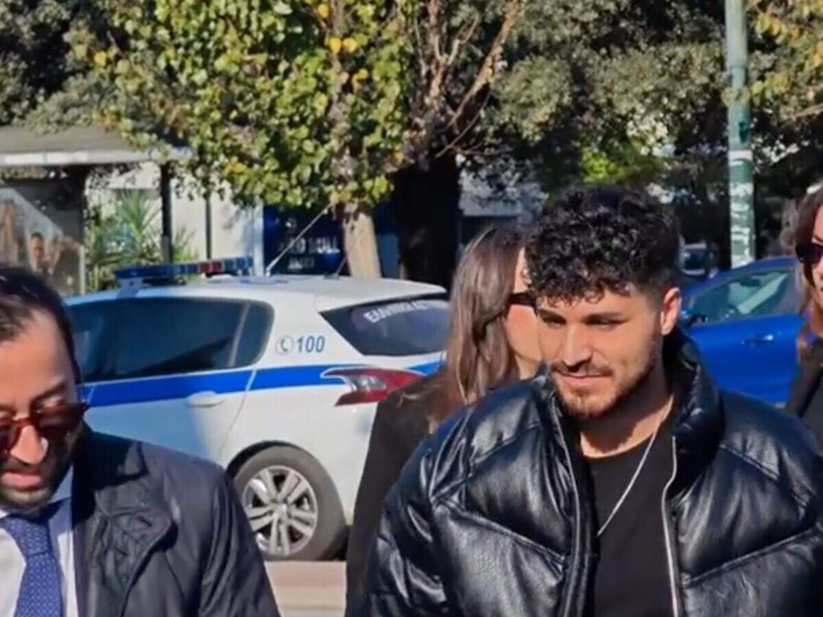 Υπάρχουν μηνύματα που επιβεβαιώνουν τις Kαταγγελiες του 21χρονου Stef στον Γιώργο Μαζωνάκη