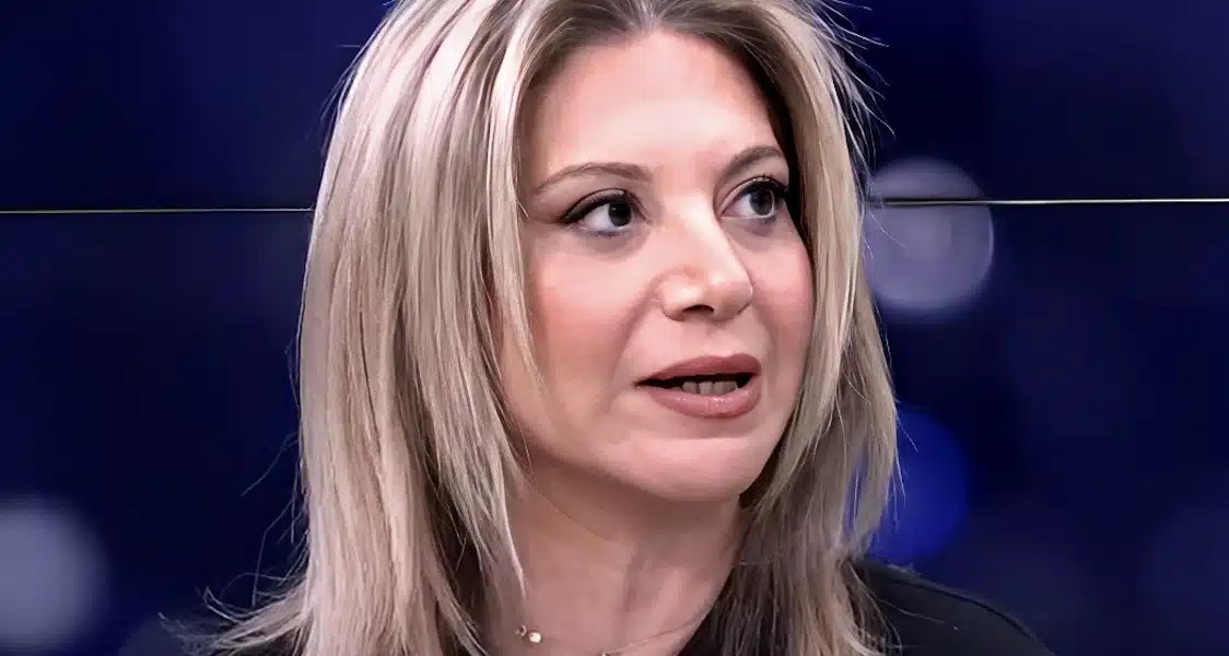 Θα σκεφτόσασταν να ψηφίσετε το κόμμα της Μαρίας Kαρυστιανού;