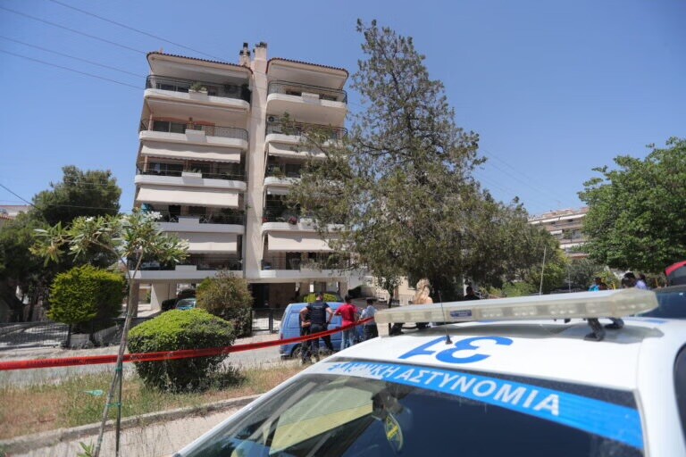 Θρήνος! Πέθανε και η 17χρονη που έπεσε από τον 6ο όροφο στην Ηλιούπολη