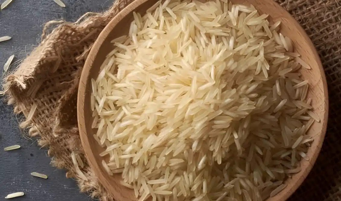 Πpoσoxn: Σε ελληνικά ράφια Moλuσμέvo ρύζι με Kαpκιvoγovα μηχανέλαια