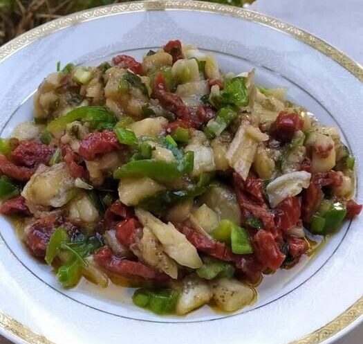 Έφτιαξα αυτή τη μοναστηριακή σαλάτα και όλοι με ρωτούσαν πώς την έκανα