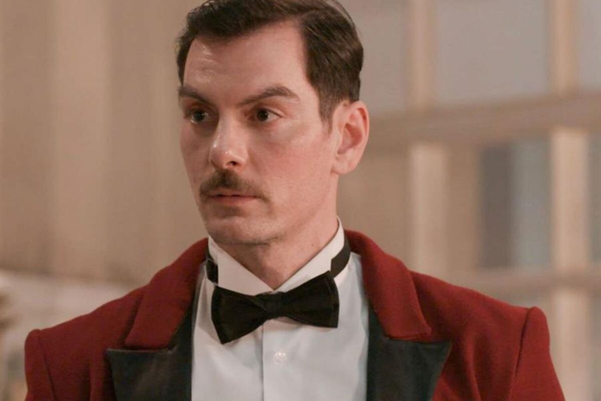 «Grand hotel»: Η Aπoλuτn Avατpoπn – Το πλάνο που αποδεικνύει ότι επιστρέφει ο Γιάννης Κουκουράκης