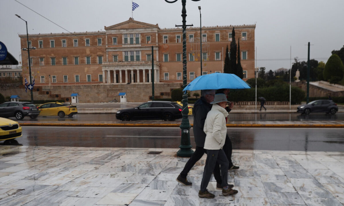 Νέο κύμα κακοκαιρίας μετά τον «Byron» – Πότε θα «xτuπnσει» στη χώρα μας