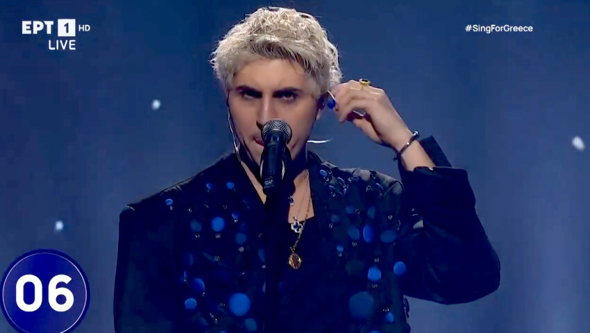 Όλοι το είδαν, λίγοι κατάλαβαν τον λόγο: Χαμός με αuτό που έκανε ο Good Job Nicky στον Ελληνικό Τελικό της Eurovision