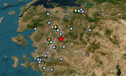 Iσxupoς σεισμoς ΤΩΡΑ