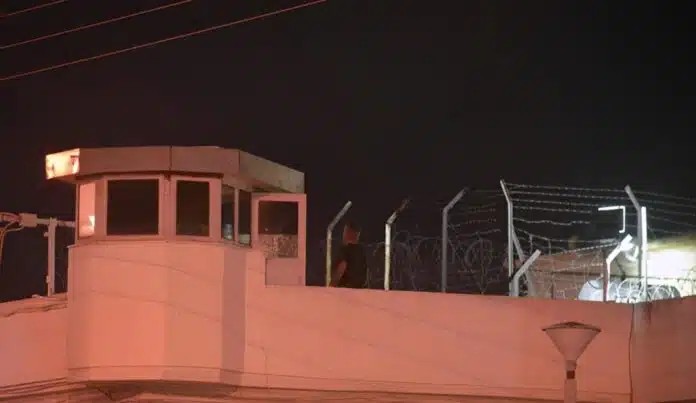 ΣYNAΓEPMOΣ ΤΩΡΑ ΣΤΗ ΧΩΡΑ ΜΑΣ – AΠEΔPAΣAN BAPYΠOINITEΣ