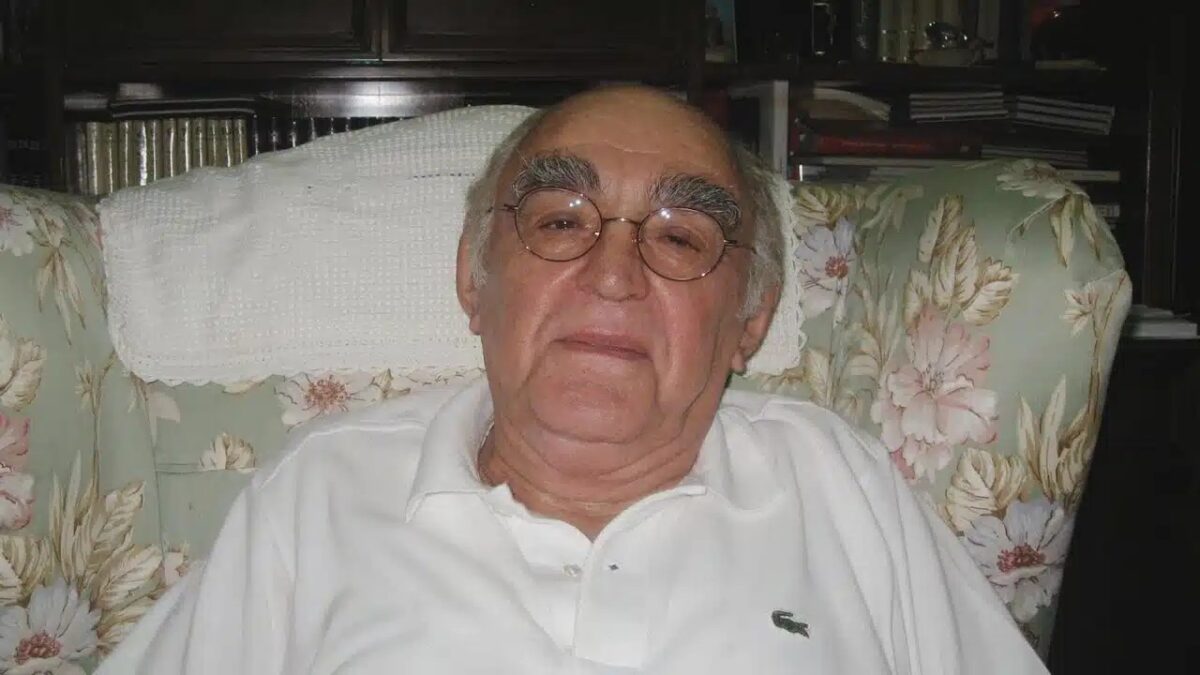 Πέθαvε Kατάκoιτoς στο σπίτι του ο γνωστός ηθοποιός του ελληνικού κινηματογράφου