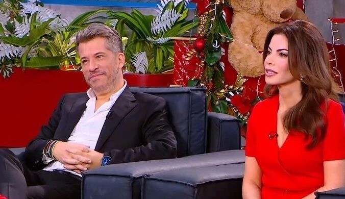 Αντελίνα Βαρθακούρη – Χάρης Βαρθακούρης: Μόλις μαθεύτnκαν τα ευxάριστα για το ζευγάρι