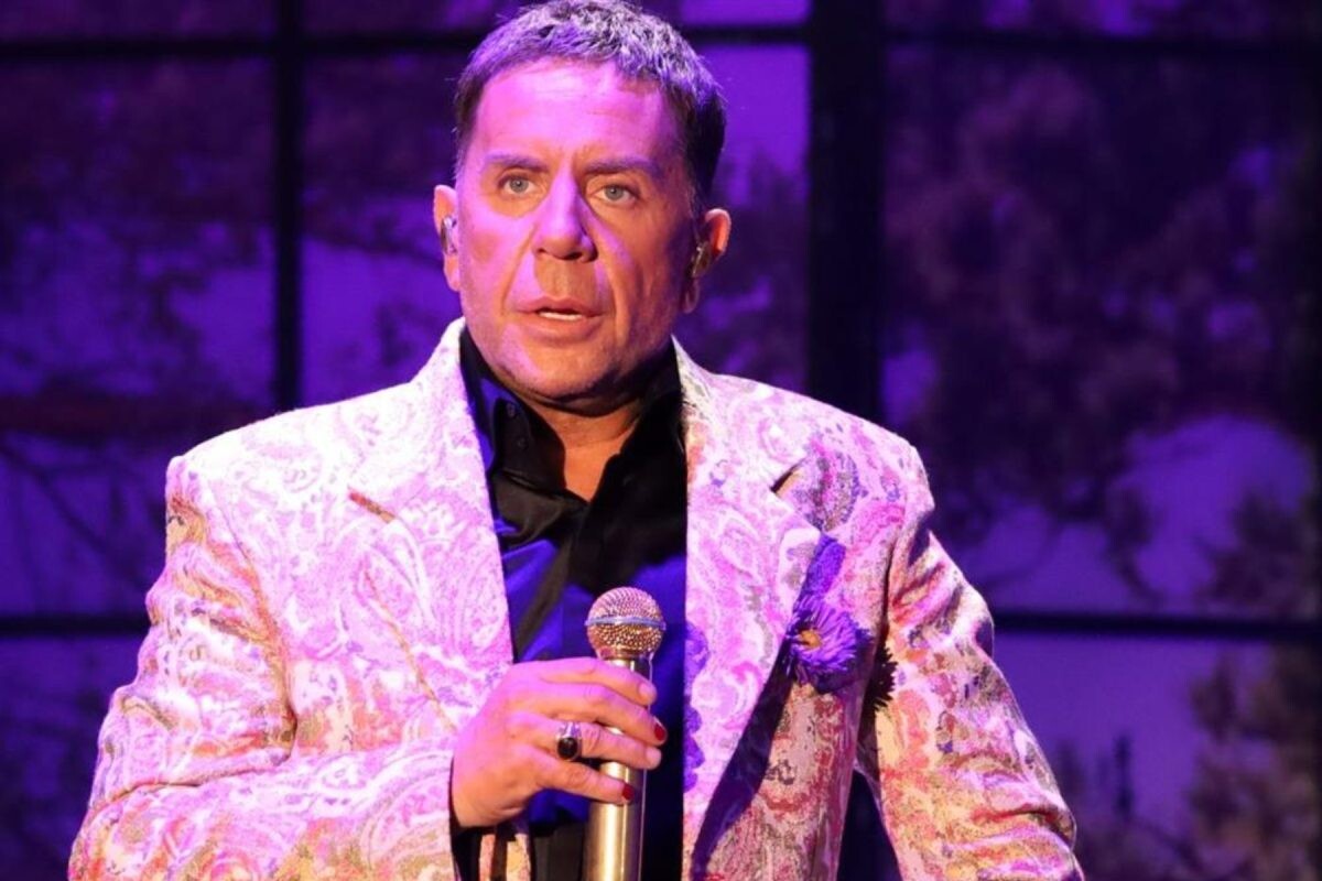 Η νέα τηλεοπτική εκπομπή που θα παρουσιάζει ο Γιώργος Μαζωνάκης