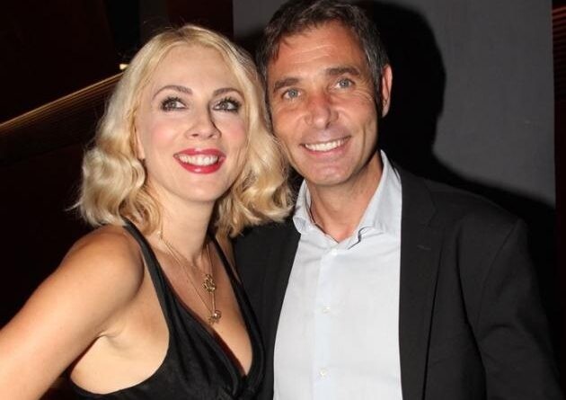 «Είχα διπλή ζωή…»: Κόλαφος ο Θοδωρής Αθερίδης για τη σχέση του με τη Σμαράγδα Καρύδη