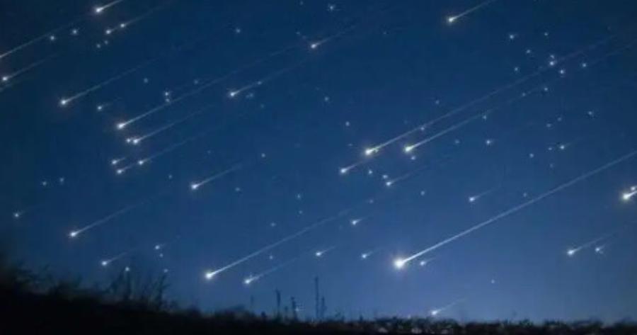 Αύριο και μεθαύριο το βράδυ, μην κοιμηθείς, κοίτα ψηλά, οι ουρανοί «θα είναι ανοιχτοί»