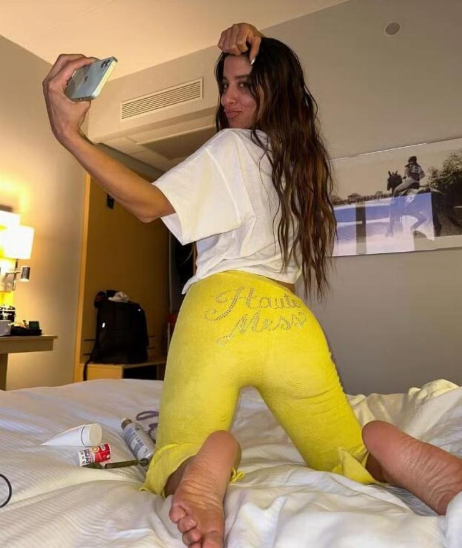 Σάλος με τις νέες φωτογραφίες της Μαρίνας Σάττι που κυκλοφόρησαν μέσα από το ξενοδοχείο στο Μάλμε