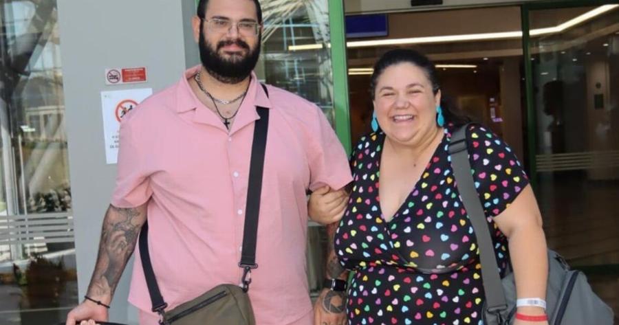 Αφροδίτη Γεροκωνσταντή: Πήρε εξιτήριο από το μαιευτήριο – Στο πλευρό της ο σύζυγος της Τζιμ Γεωργαντής