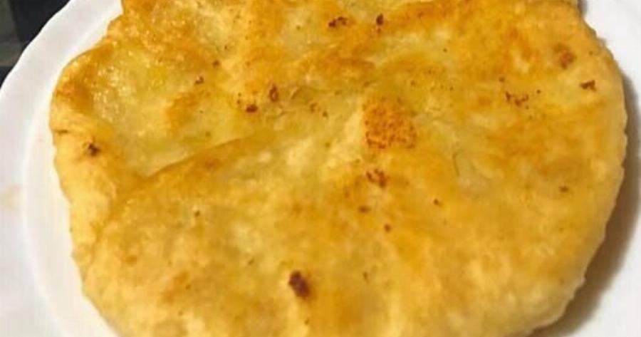 Αυτά τα τηγανόψωμα χρειάζονται μόνο 3 υλικά και δεν προλαβαίνουν να κρυώσουν! Δοκίμασε τα