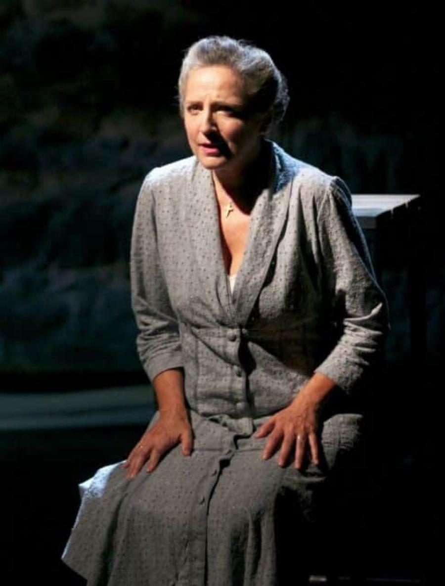 Αγνώριστη σήμερα στα 69 η γνωστή ηθοποιός και κόρη πασίγνωστης πρωταγωνίστριας του ελληνικού σινεμά