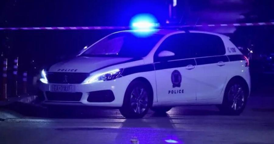Άνδρας βρέθηκε σκοτωμένος στο αυτοκίνητο του – Συναγερμός στην ΕΛ.ΑΣ.
