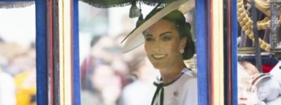 Φορούσε περούκα, την έβαφαν 2 ώρες: Μαθεύτηκε η αλήθεια για την Κέιτ, το δράμα πίσω από τα χαμόγελα στην 1η εμφάνιση