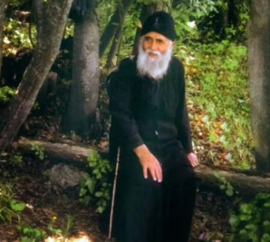 Τρομακτική η προφητεία του Άγιου Παϊσίου: «Κάηκαν τα δάση! Μετά τη μεγάλη φωτιά του καλοκαιριού…»