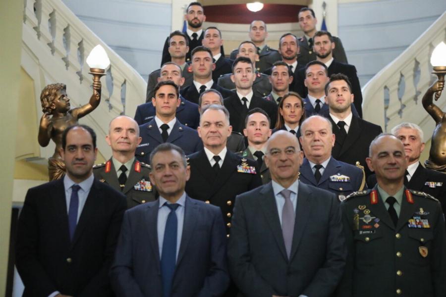 Τους χειροκρότησαν όλοι οι Έλληνες: Ορκίστηκαν έφεδροι αξιωματικοί οι Πετρούνιας, Τεντόγλου και όλοι οι εν ενεργεία Ολυμπιονίκες