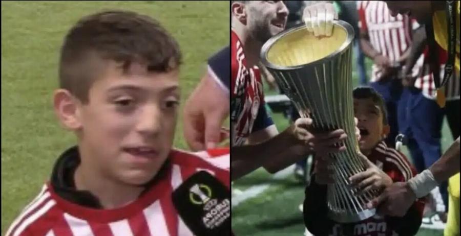 «Όταν σήκωσα το τρόπαιο, μου είπαν ότι είμαι το γούρι τους – Ανυπομονώ να μπω όρθιος σε κάθε γήπεδο» – Συγκλονίζει ο μικρός Γιαννάκης