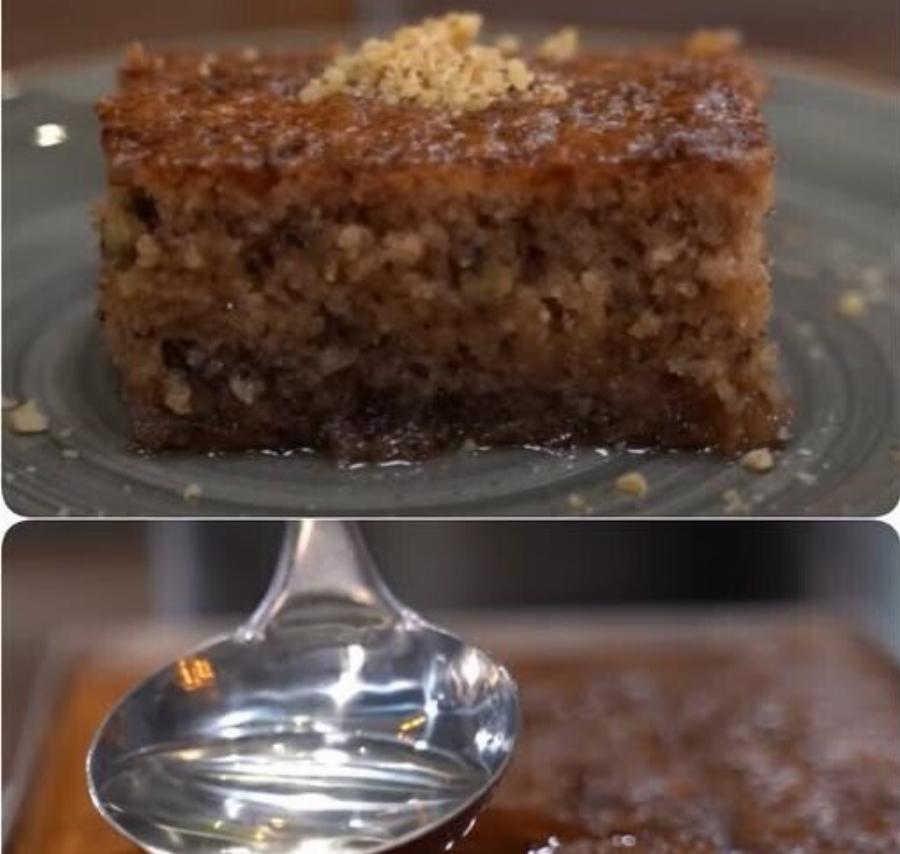 Η πιο μελωμένη καρυδόπιτα που έχεις δοκιμάσει – Σιροπιασμένη παντού και αφράτη μέχρι την τελευταία μπουκιά!