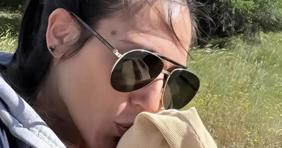 Η Ανθή Βούλγαρη έκανε Πρωτομαγιά με τον γιο της – «Το πιο σπάνιο λουλούδι το κρατάω στην αγκαλιά μου»