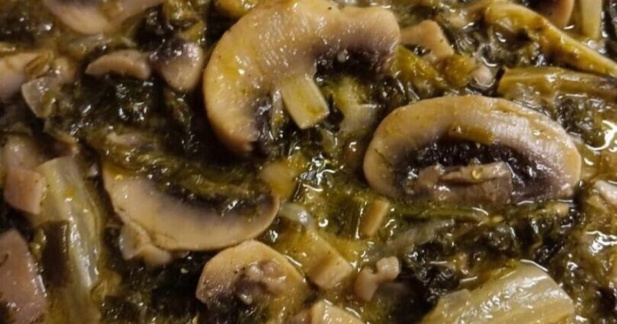 Άσε ό,τι κάνεις και φτιάξε αυτά τα μανιτάρια φρικασέ στη νηστεία