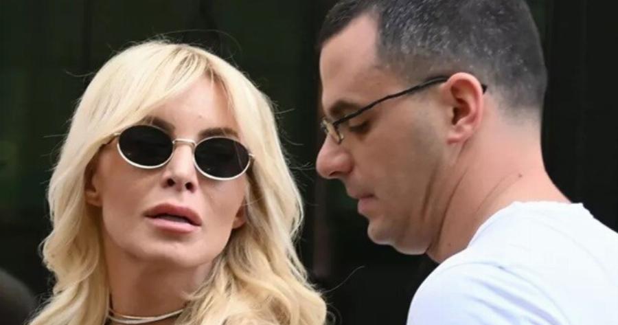 Καινούργιου: Η πρώτη έξοδος τρεις εβδομάδες μετά τη γέννηση της κόρης της – Εικόνες που μοιράστηκε