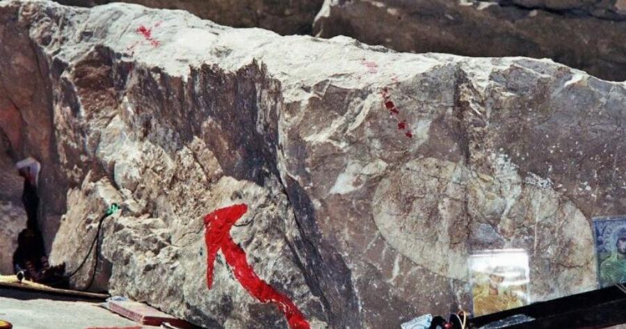 Τα πατήματα της Παναγιάς Προυσιώτισσας – Η θαυματουργή εικόνα και η ιστορία της