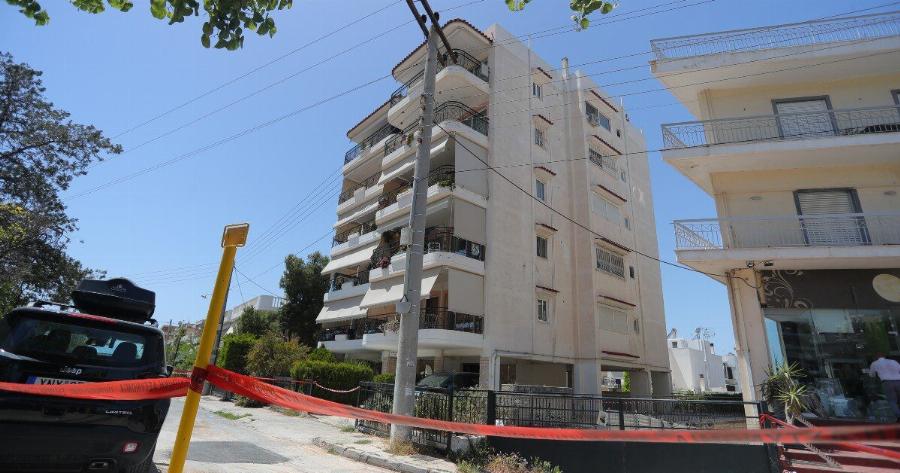 Ηλιούπολη: Οι αποκαλύψεις του Βασίλη Λαμπρόπουλου για το πως άλλα 3 κορίτσια θα αυτοκτονούσαν μαζί με τις 2 ανήλικες που έκαναν βουτιά θανάτου!