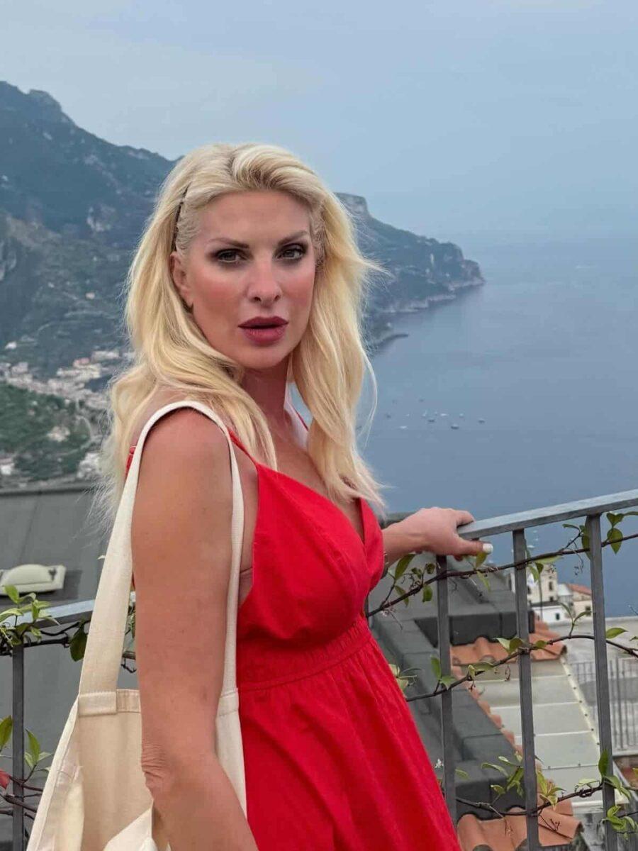 Ελένη Μενεγάκη: Η προληπτική εξέταση στα 57 της και ο Μάκης Παντζόπουλος