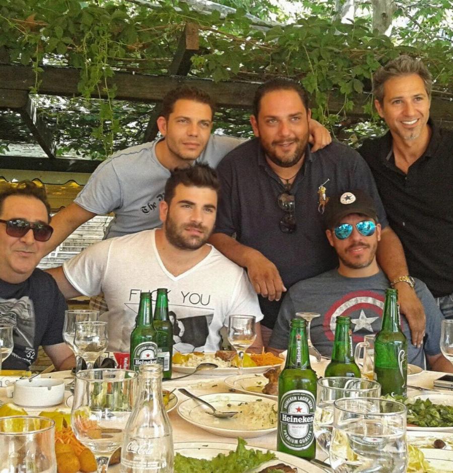 Χάρης Βαρθακούρης για Δημήτρη Κόκοτα: «Δεν ήμασταν ποτέ πραγματικά έτοιμοι» – Το συγκινητικό αντίο στον αγαπημένο του φίλο